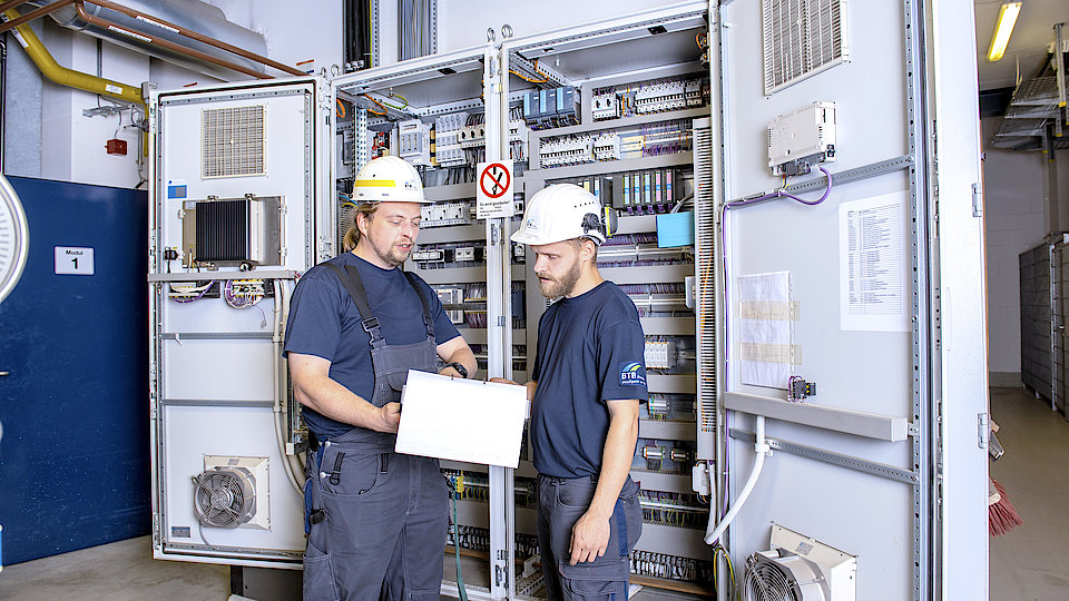 Elektroniker für Betriebstechnik / © BTB Berlin